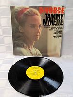 Front jacket with vinyl disc displayed