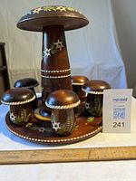 Assembled set showing large server on tray with six cups