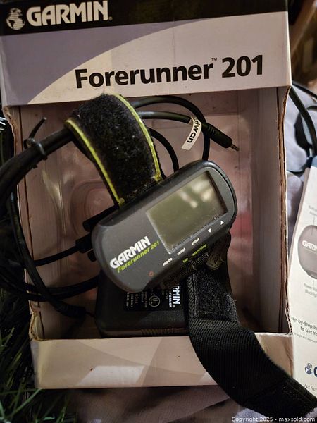Garmin Forerunner 201 GPS - Montrez Votre Forme, Tracker D'activité Fitness D'occasion