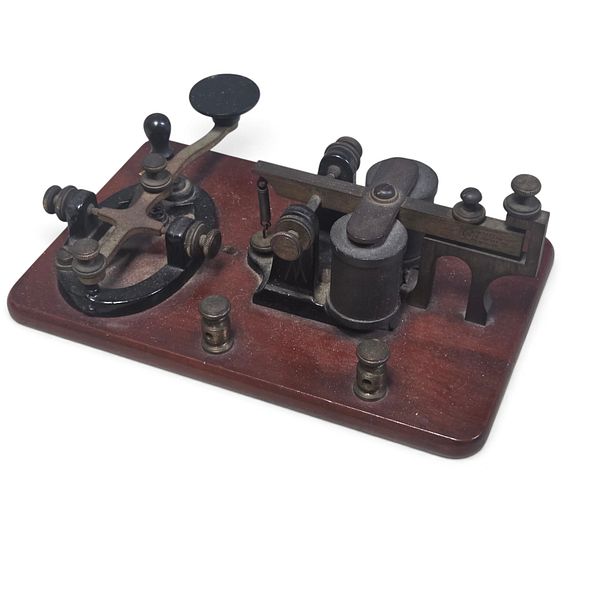 Brass telegraph key and sounder on wood base | Maxsold